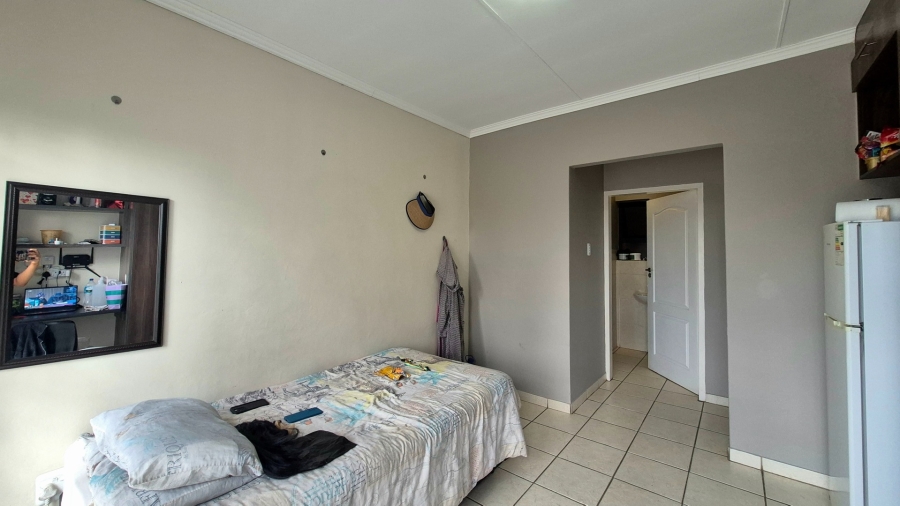 1 Bedroom Property for Sale in Die Bult North West